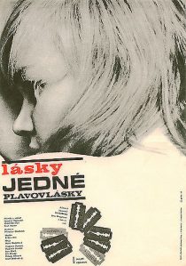 دانلود فیلم A Blonde in Love 1965257696-787493985