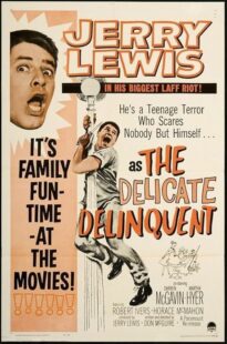 دانلود فیلم The Delicate Delinquent 1957422627-1758039524