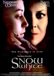 دانلود فیلم Snow White: A Tale of Terror 1997424441-1813046347
